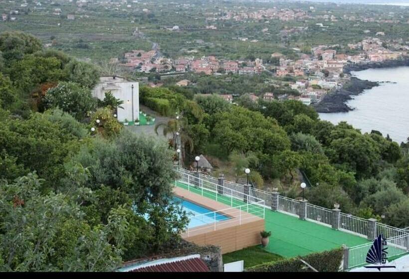 هتل Tenuta La Timpa Vela Rooms And Pool