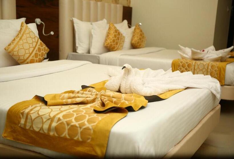 בית מלון כפרי Manas Plus