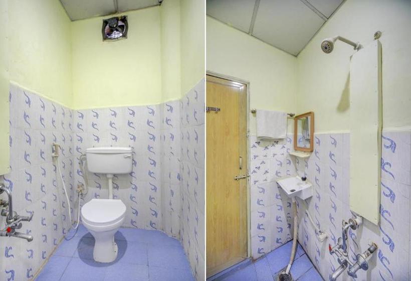 בית מלון כפרי Oyo 77248 Ram Residency