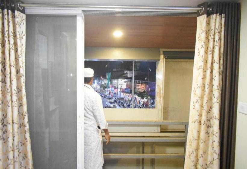 בית מלון כפרי Panchgani Inn