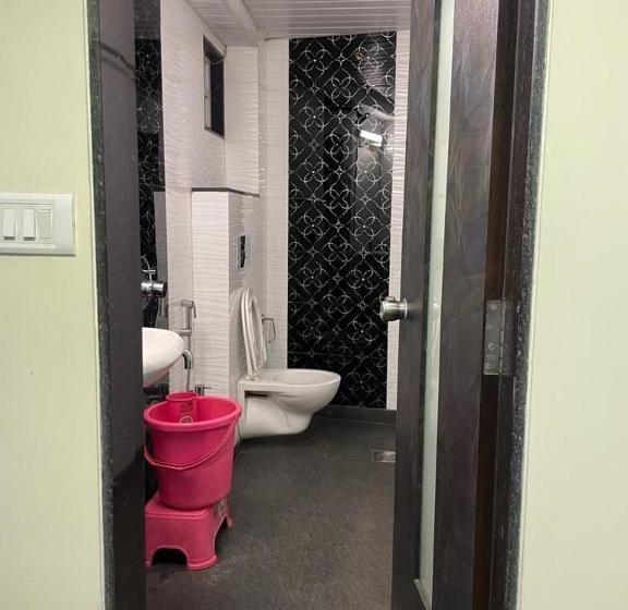 בית מלון כפרי Panchgani Inn