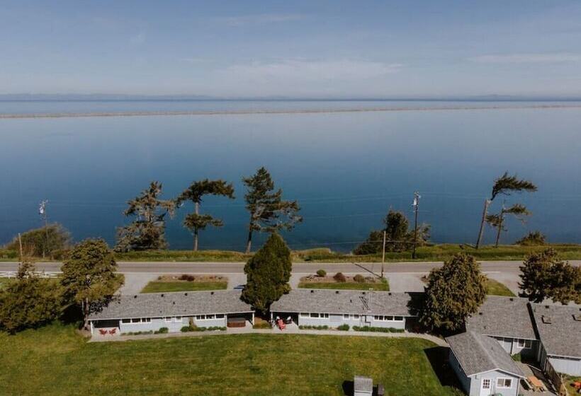 فندق صغير Dungeness Bay Cottages