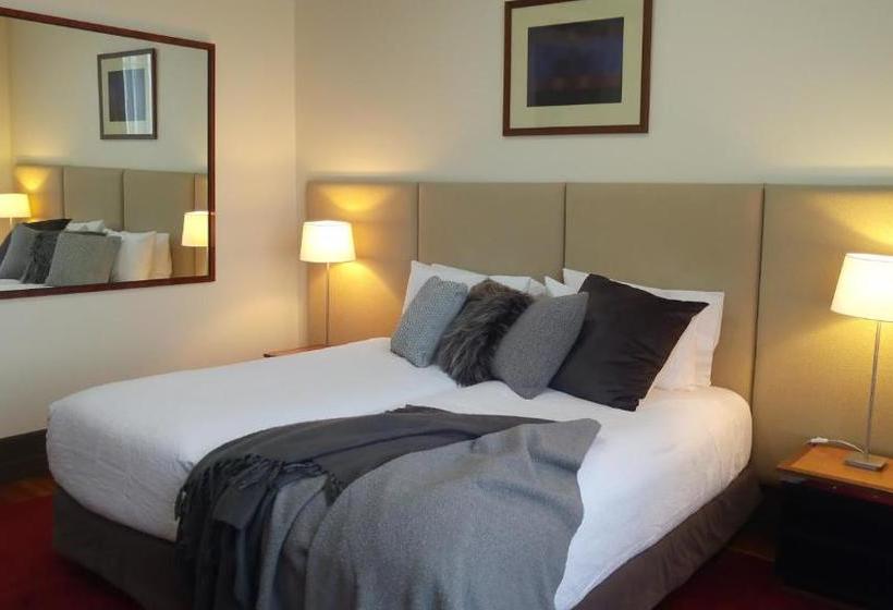 Heritage Apartments   Auckland Cbd   Rooftop Pool, Spas, Gyms & Saunas