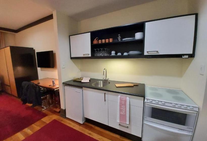 Heritage Apartments   Auckland Cbd   Rooftop Pool, Spas, Gyms & Saunas