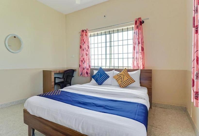 ホテル Vaccinated Staff Spot On 76940 Sri Annapoorneshwari Residency Boarding & Lodging
