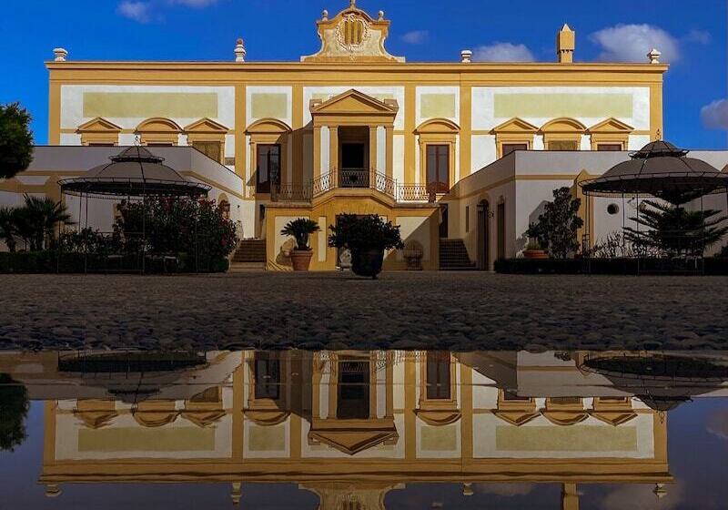 هتل Villa Del Gattopardo