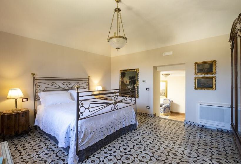 هتل Villa Del Gattopardo