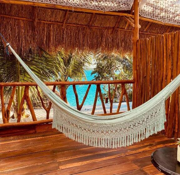 پانسیون Xcabal Hotel Boutique