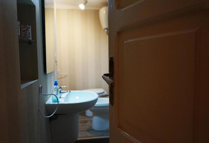 پانسیون Dante S Room By Apulia Accommodation