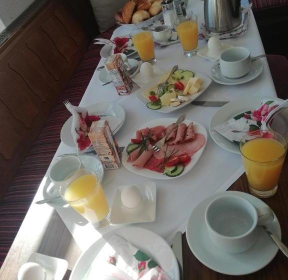 ペンション Zur Mosel