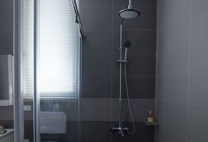 هاستل Pod Labo 家庭多人高cp 四人起