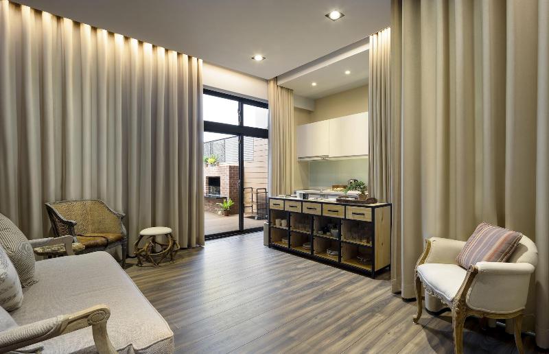 هاستل Pod Labo 家庭多人高cp 四人起