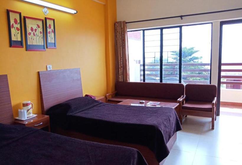 ホテル Shikhar & Restaurant