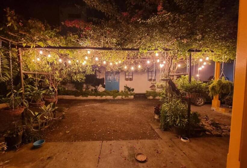 پانسیون Casa De Luna