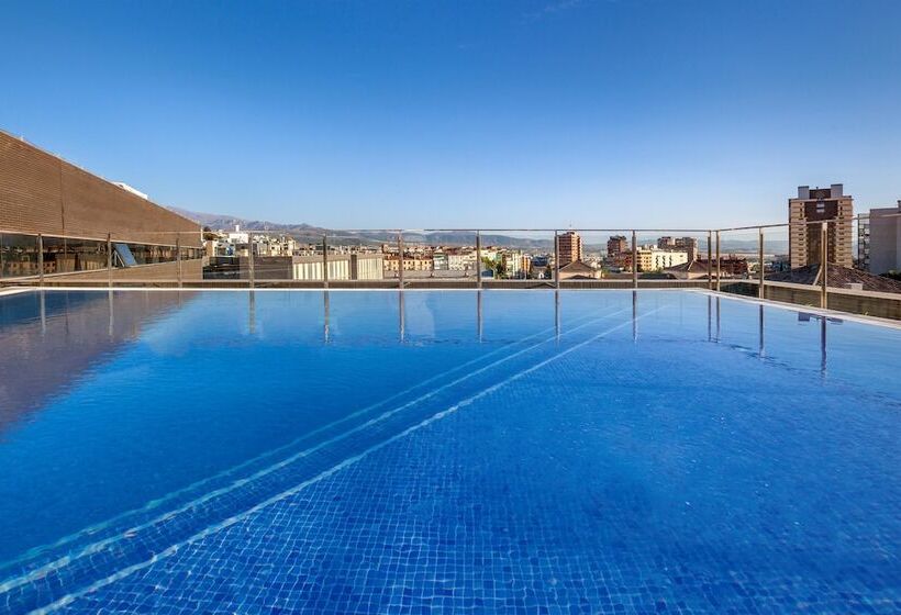 هتل Granada By Pierre & Vacances