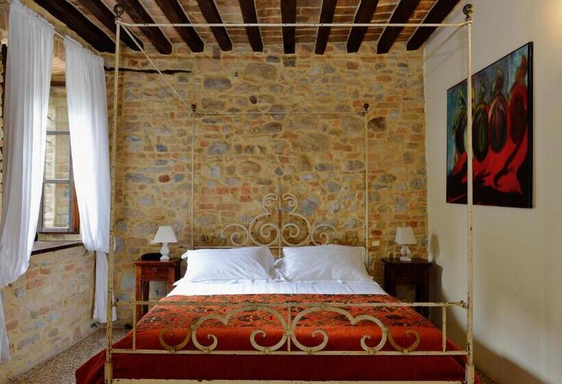 هتل Antico Borgo Di Tabiano Castello Relais De Charme