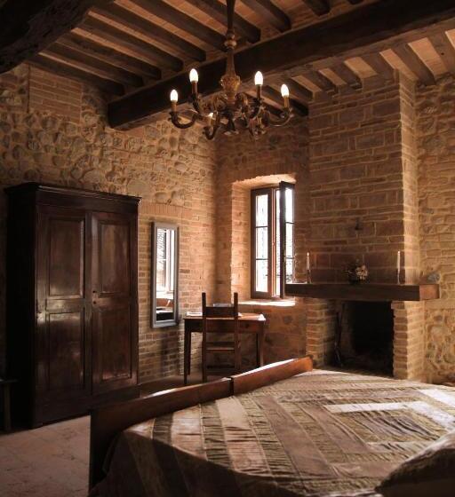 هتل Antico Borgo Di Tabiano Castello Relais De Charme