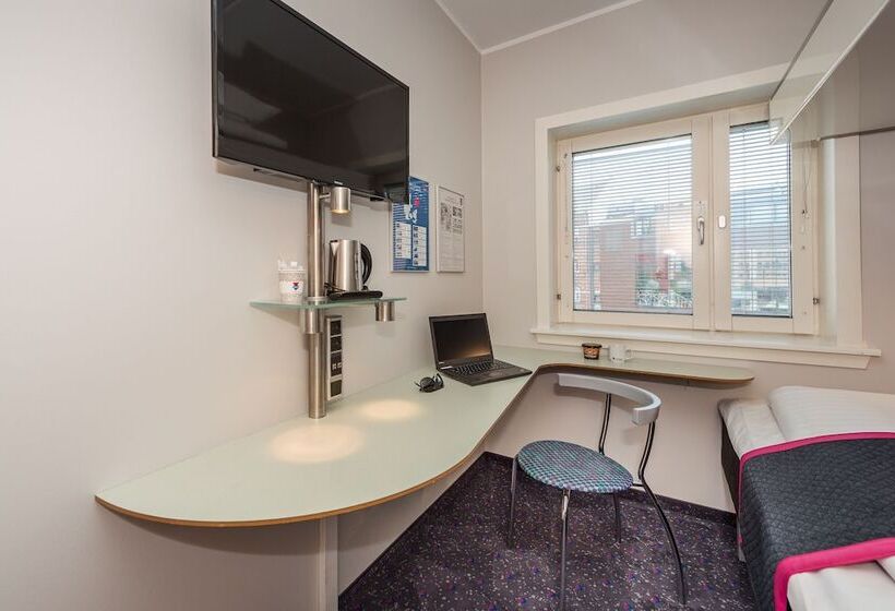 هتل Cabinn Odense