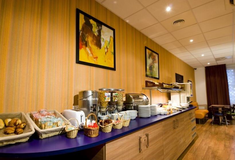 هتل Canal Suites   Paris La Villette