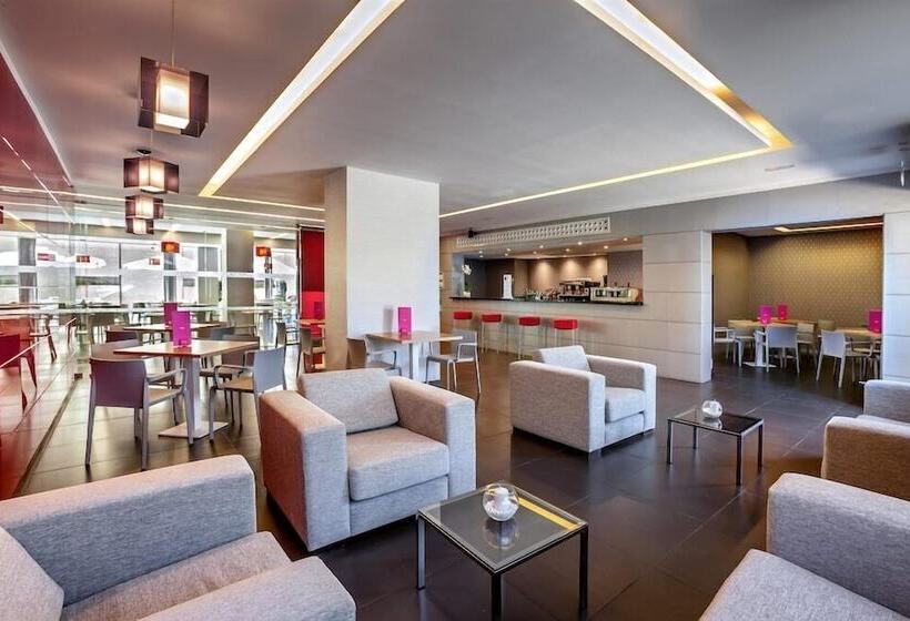 هتل Granada By Pierre & Vacances