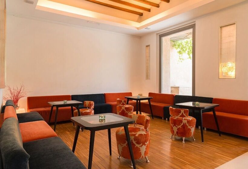 בית מלון כפרי Hôtel Spa La Romana, The Originals Relais