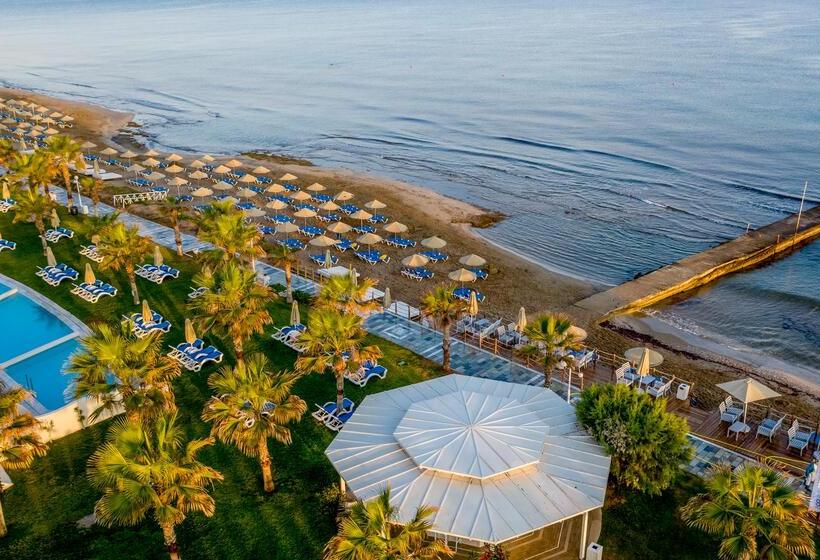 בית מלון כפרי Lyttos Beach