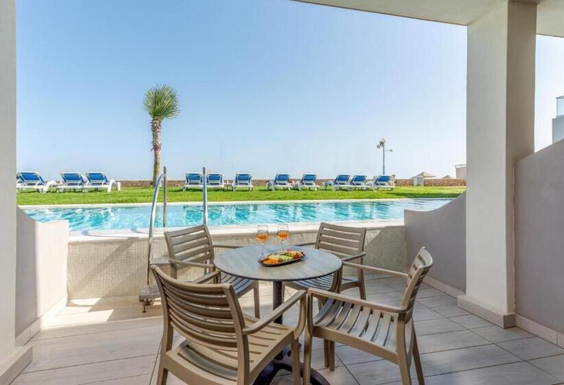 בית מלון כפרי Lyttos Beach