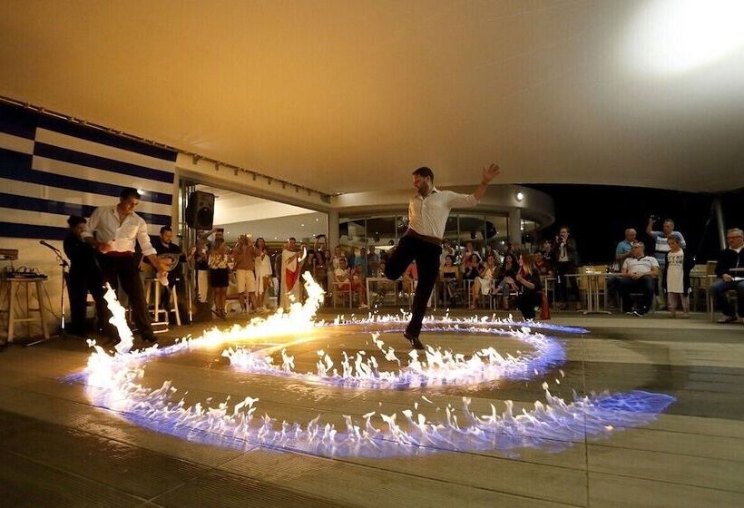 בית מלון כפרי Lyttos Beach