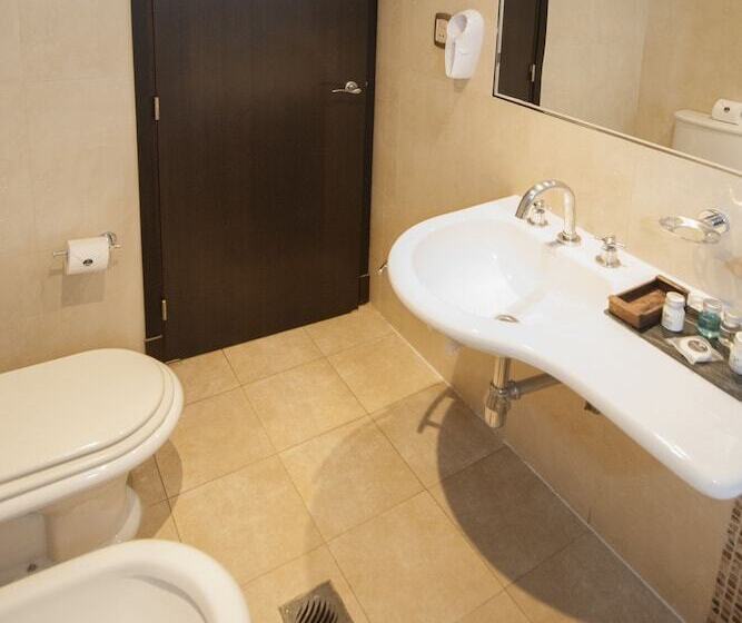 هتل Premium Tower Suites