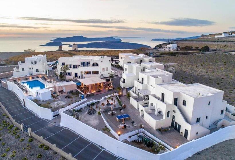 هتل Hiraeth Santorini