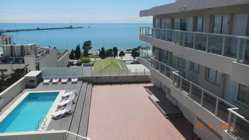 هتل Terrazas De Madryn