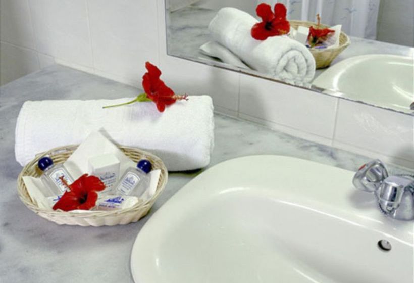 בית מלון כפרי Sunrise Village Beach