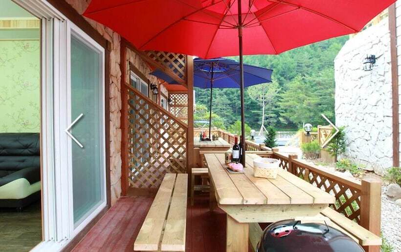 בית מלון כפרי Hansoll Pension