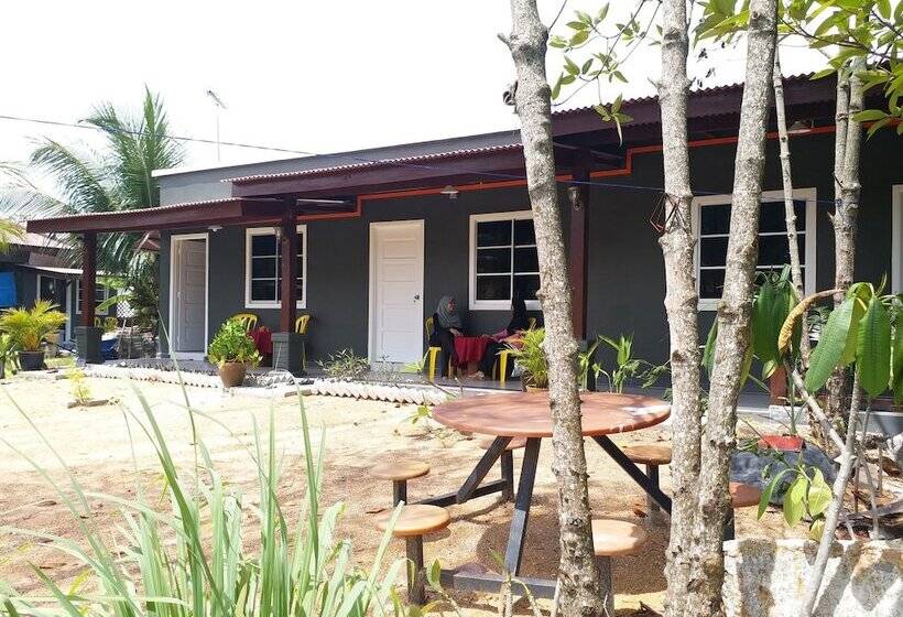 هتل Idaman Guest House