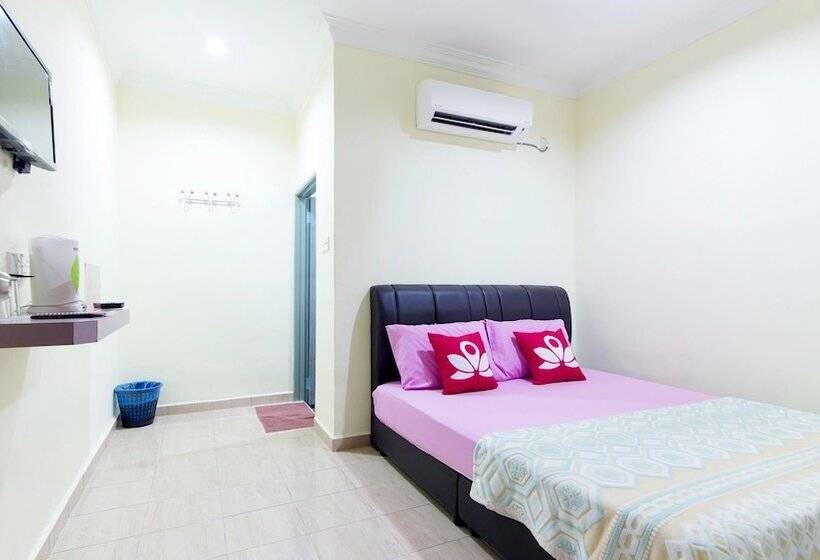 هتل Kampung Guest House   Hostel