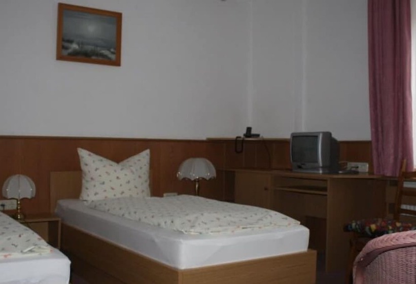 فندق Landgasthof Fuchsbau
