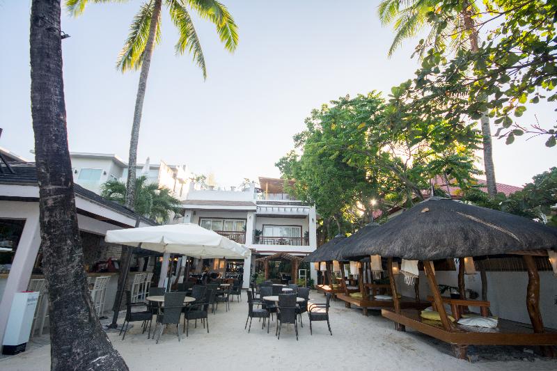בית מלון כפרי Sur Beach Resort Boracay