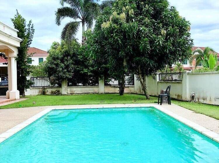 هتل Villa Shamir Near Klia