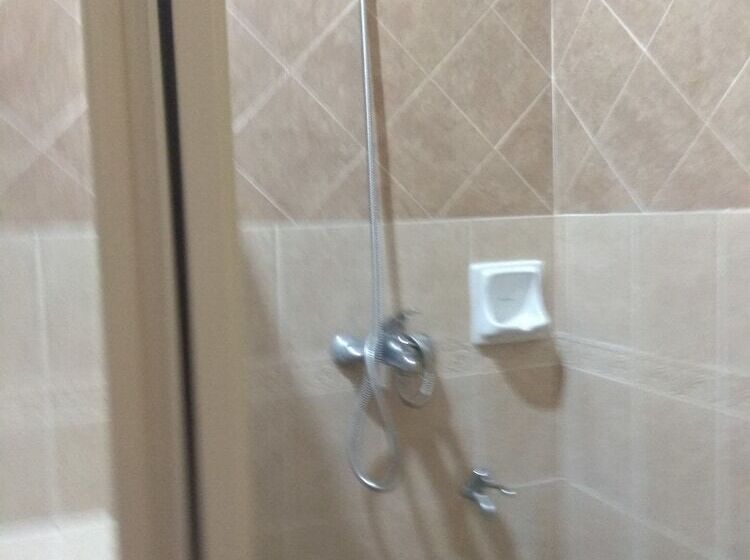 هتل Villa Shamir Near Klia
