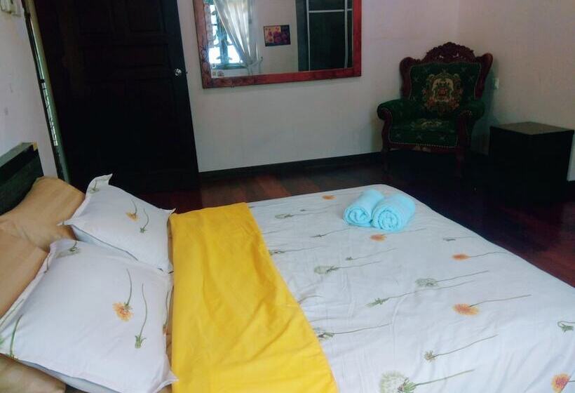 هتل Villa Shamir Near Klia