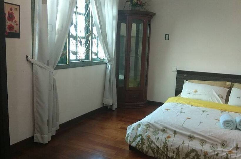 هتل Villa Shamir Near Klia