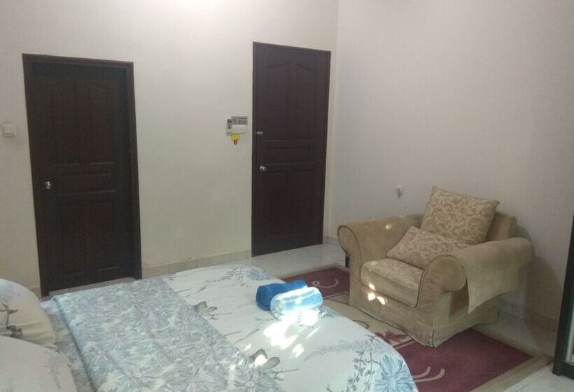هتل Villa Shamir Near Klia