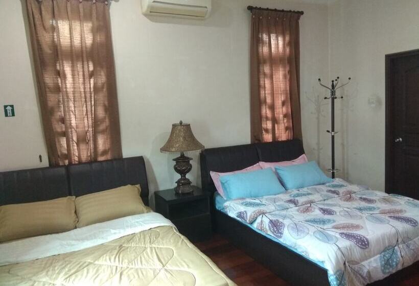 هتل Villa Shamir Near Klia