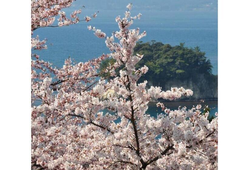 فندق Kokumin Shukusha Noto Ushitsuso