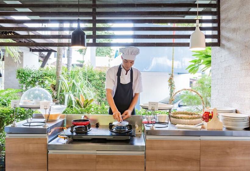 استراحتگاه Blue Tara Hotel Krabi Ao Nang