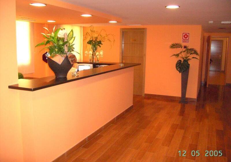 Hostal El Arco
