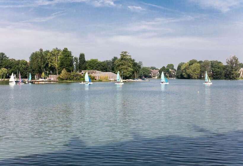 ホテル Hôtel Barrière Le Grand Hôtel Enghien Les Bains