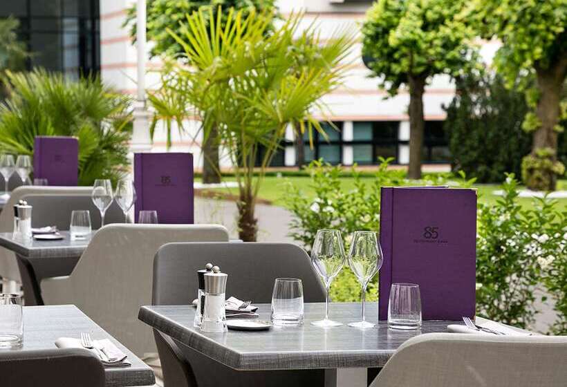 ホテル Hôtel Barrière Le Grand Hôtel Enghien Les Bains