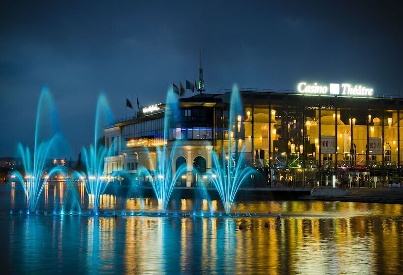 ホテル Hôtel Barrière Le Grand Hôtel Enghien Les Bains