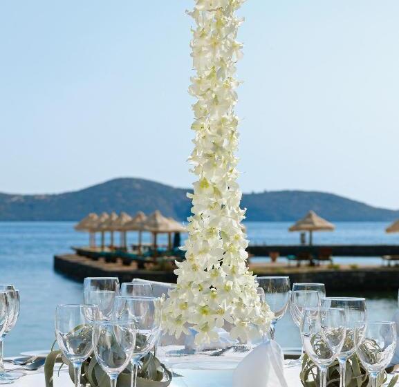 هتل Elounda Peninsula Luxury Resort, Six Senses Spa